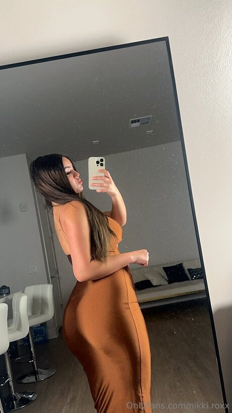 Natalie Horler nice actress pic