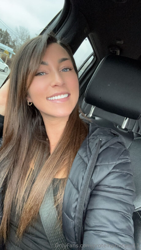 Proteinprincess11 exclusive actress photo