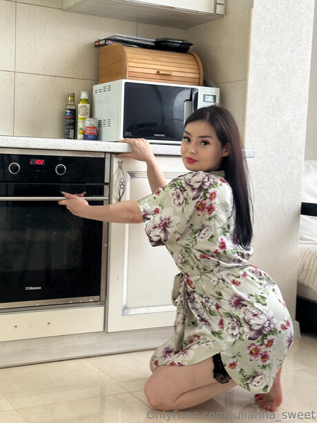 Julianna Sweet star sexy image