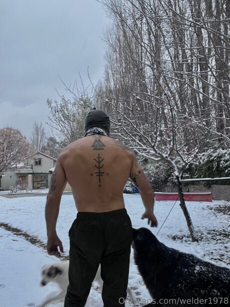 Welder1978 model top images