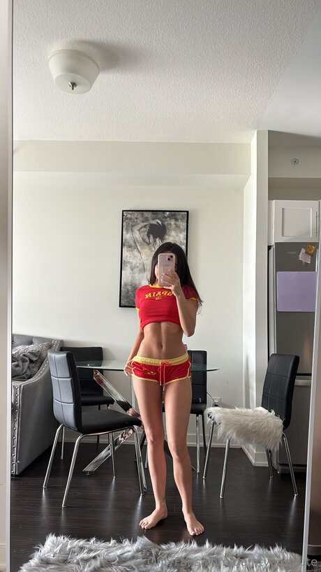 Daintyandcute xxx actress galleries