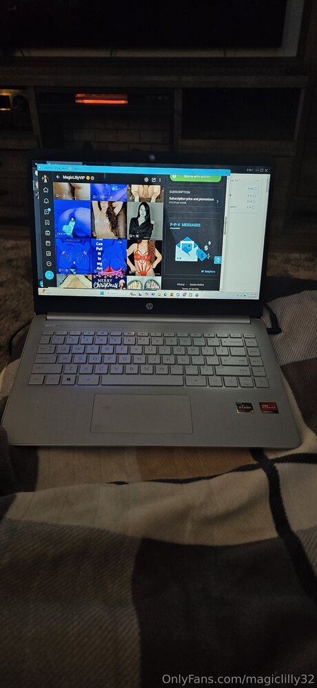 Magiclilly32 sexy pornstar pic