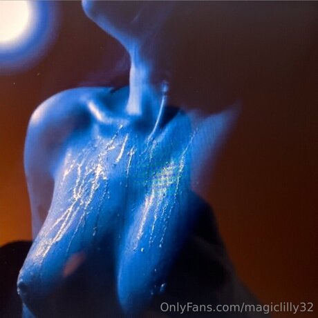 Magiclilly32 high quality model img
