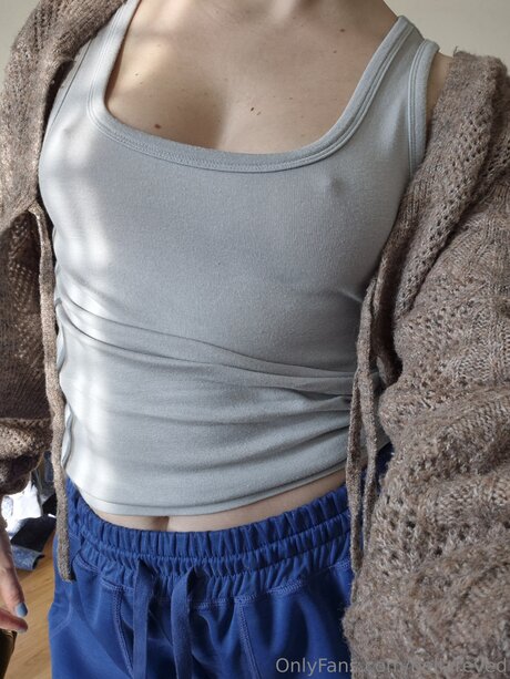 Bellareved erotic pornstar picture