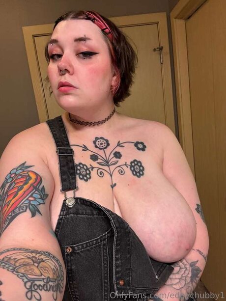 Edgychubby1 adult model archive