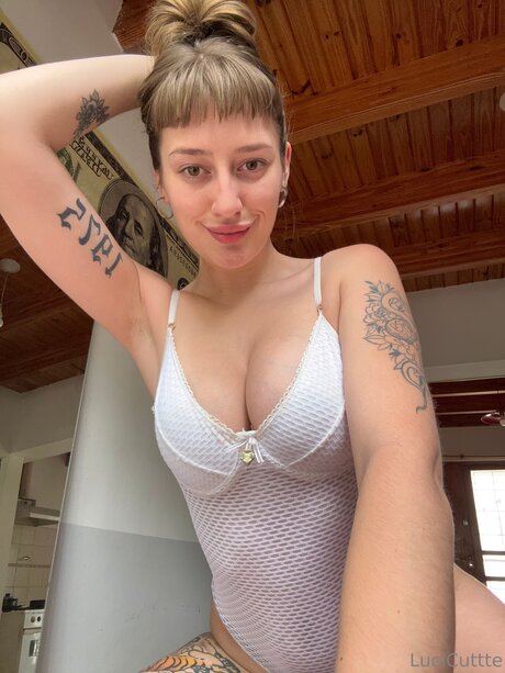 Lucicuttte xxx star pic