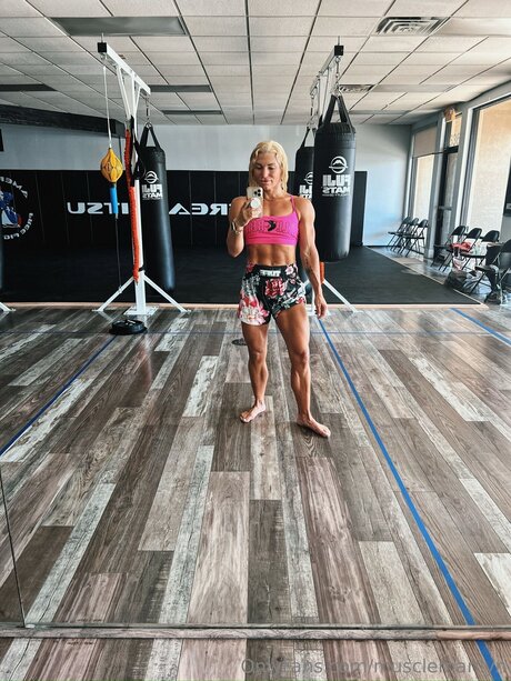 Musclemarilyn hot pornstar images