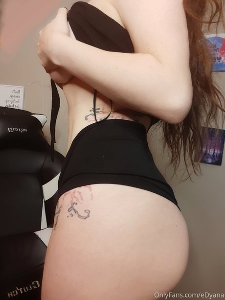 Junie Dyana top actress pictures