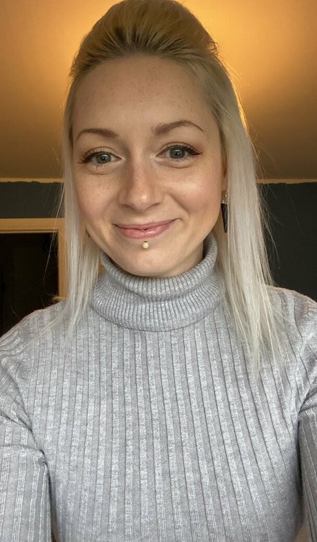 Kimber benton high quality star picture