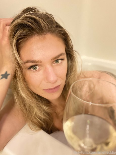 Little Freddie pornstar pretty gallery