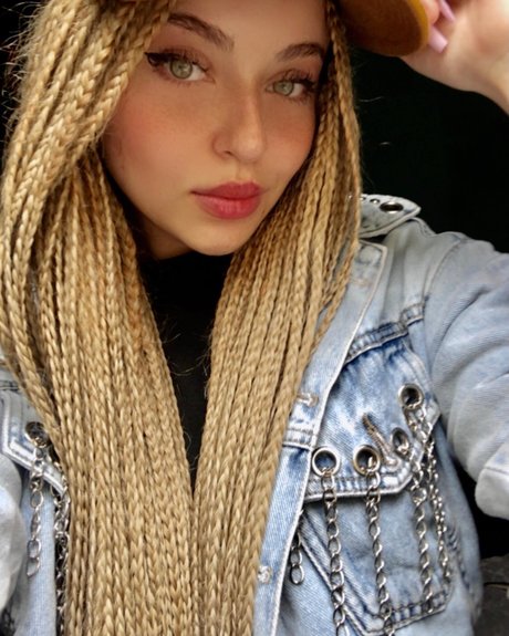 Lourdesazu pretty star images