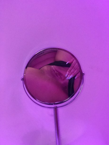 Madam Mystere best model photo