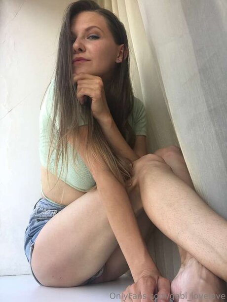 Gabi Lovelove model adult galleries