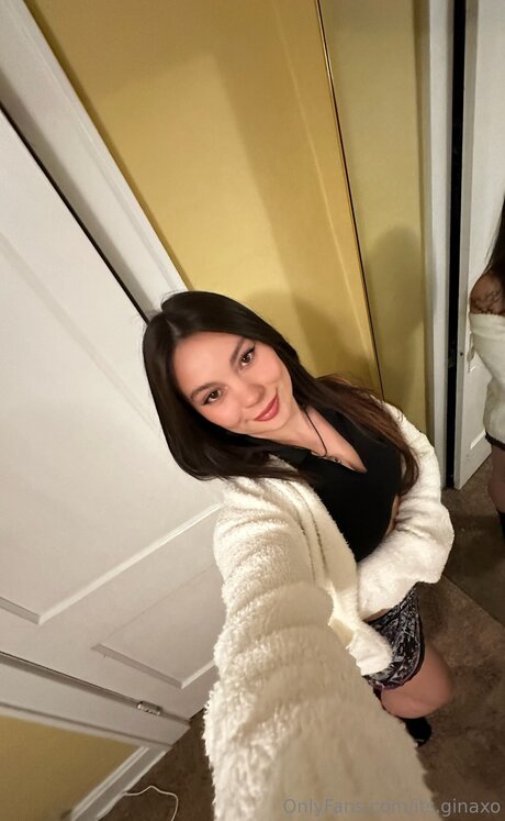 Its Ginaxo high quality actress archive