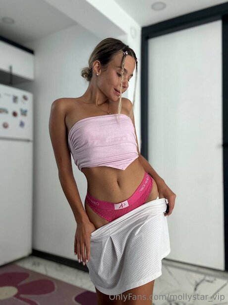 Mollystar Vip pornstar erotic archive