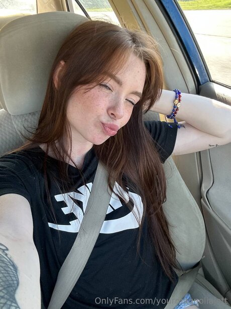 Yourmagnoliajett nice model photo