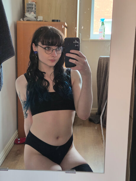 Lilychoccy porn star pic