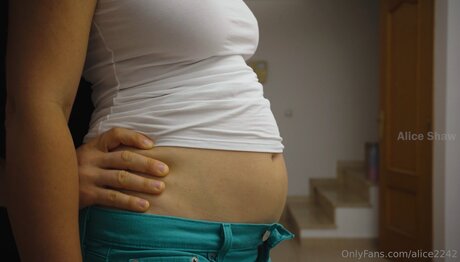 Alice2242 pornstar xxx pic