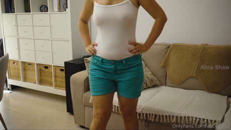 Alice2242 nudes actress pic