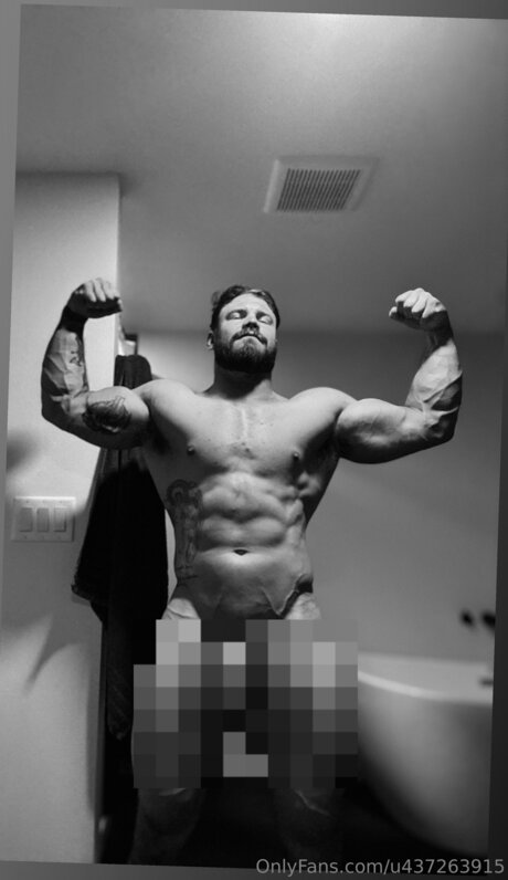 U437263915 pornstar sexy picture