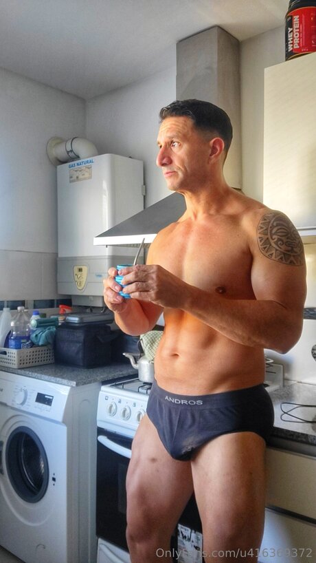 U416369372 pornstar pic