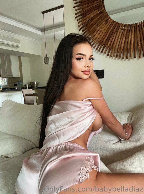 _Isabella Diaz_ top actress picture