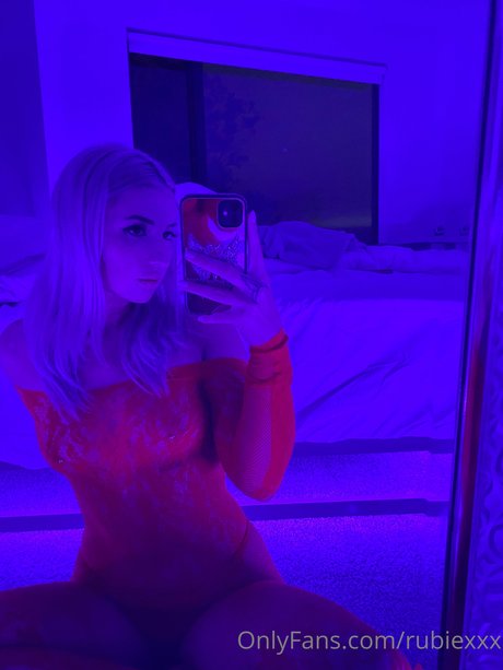 Rubieandmax Ph sexy star photo