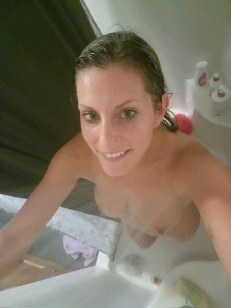 Sylvie b10 porn star img