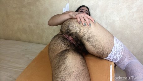 Olive Wren_ hot actress photos