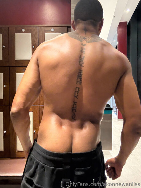 Akonnewanliss pornstar adult photo