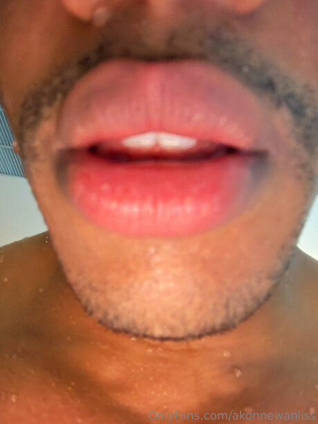 Akonnewanliss free star picture