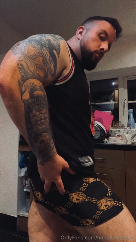 Handcuffdaddy model sexy archive