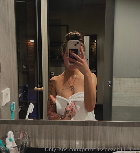 Pr1nc3sspeach111free art actress pic