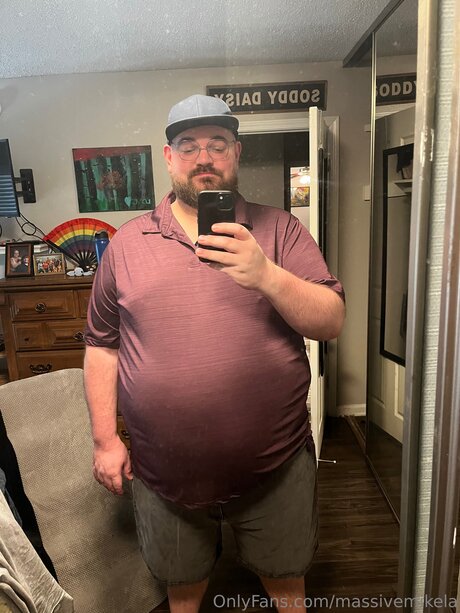 Massivemikela art model images