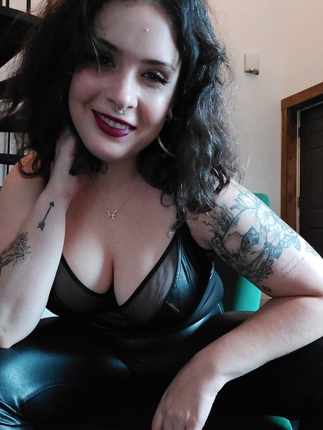 Alpha goddess aurora pornographic star pics