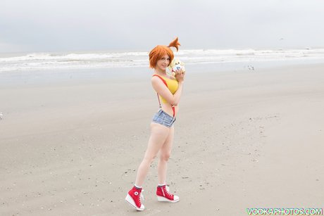 Rebecca Kinny model art pictures