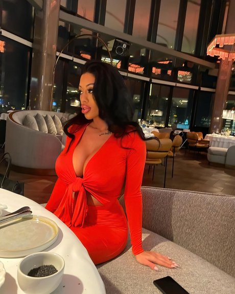 Lara Frost_ pornstar img