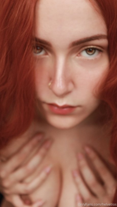 Oriana Valentine star xxx photo