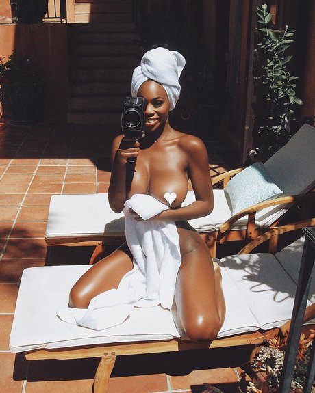 Lexi Hart_ perfect pornstar pic