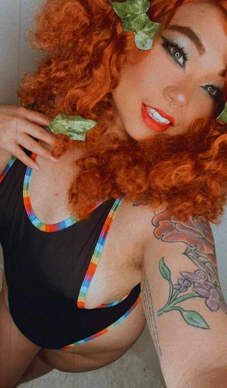 zo tama erotic model pics