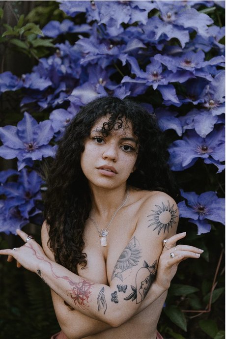 Spicymarii Lilfairymari nudes actress photo