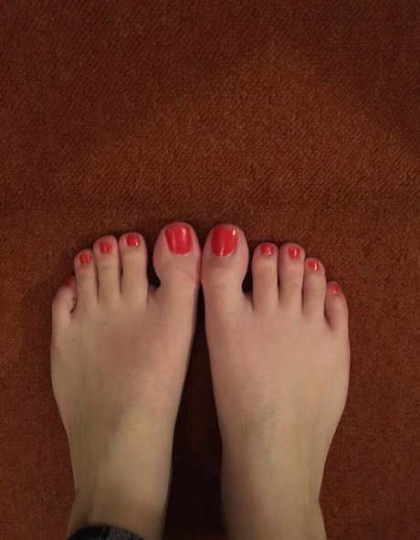 Anne Eden model nice photo