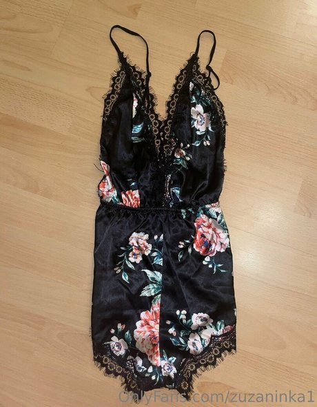 zuzaninka1 pornstar hd photos