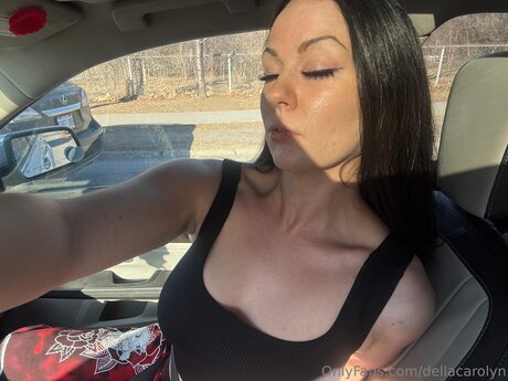 Dellacarolyn pornstar hd pic