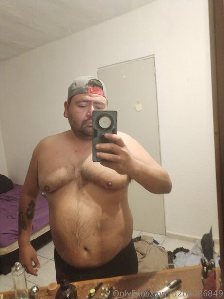 U206186849 pornographic model gallery