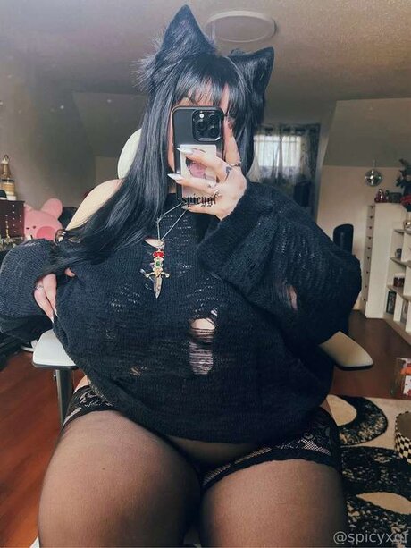 Spicyxgf beautiful actress picture