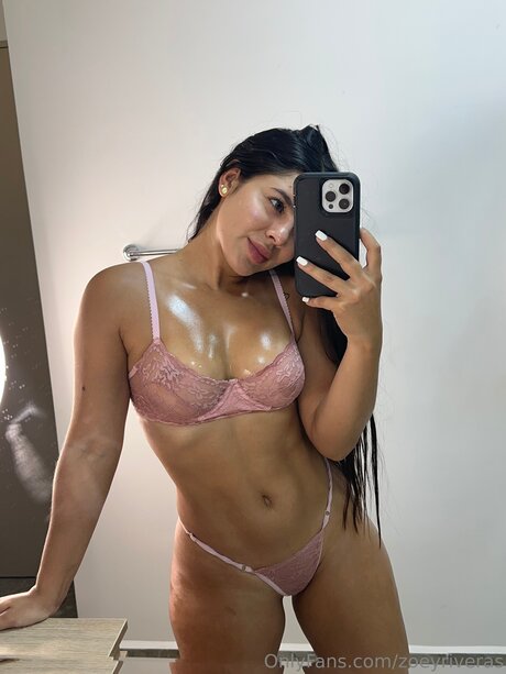 Zoeyriveras model nude galleries