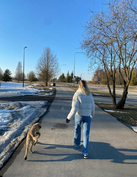 Dinulya pornographic star gallery