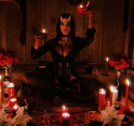 Hexgrlfrnd top star galleries