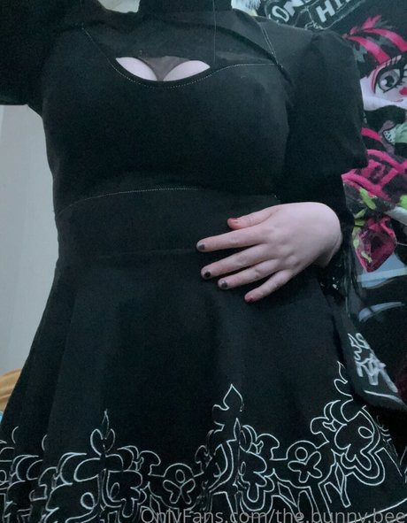 zomcel pornstar nudes img